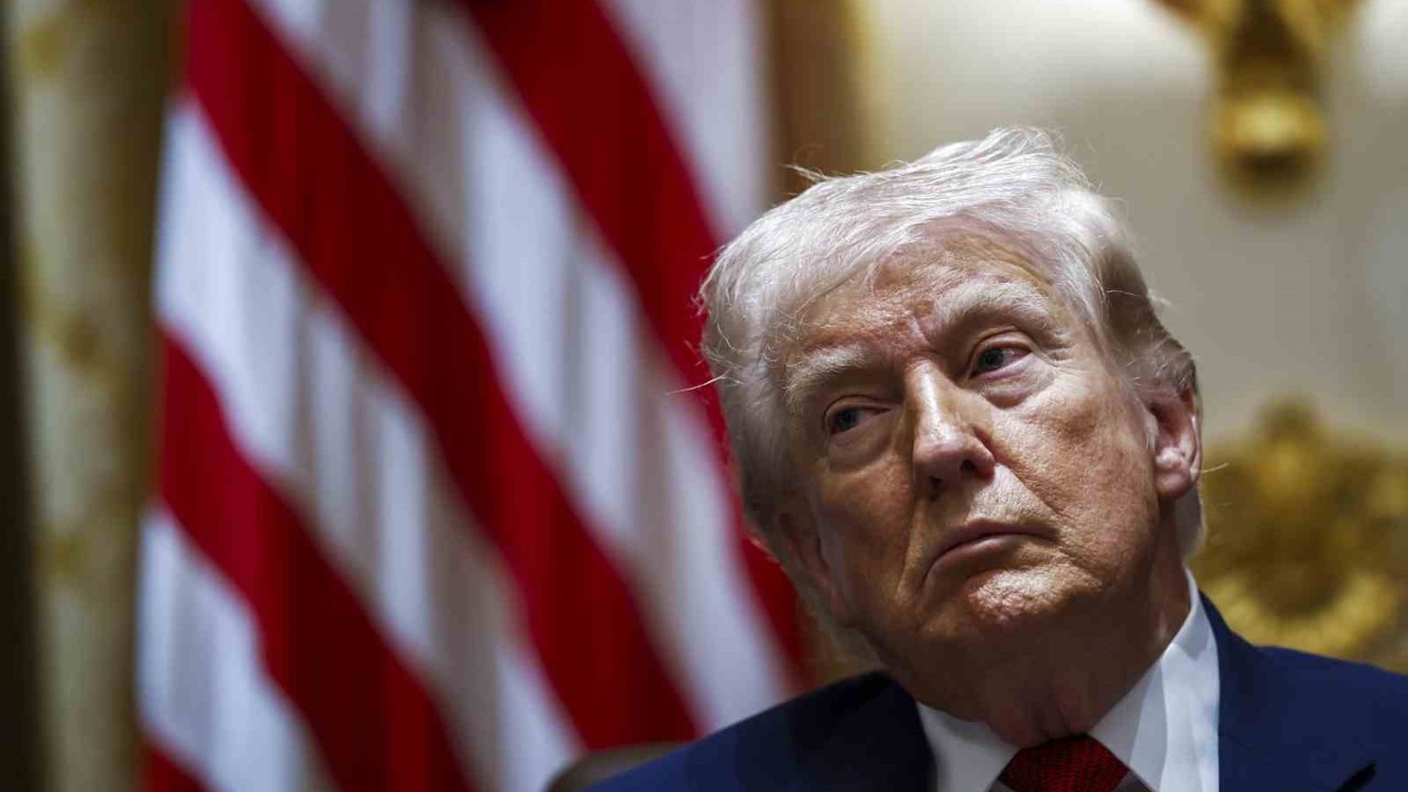 Trump:  "İran hükümetinin talebi üzerine enerji tesislerine yönelik saldırıları 10 gün daha erteledim"
