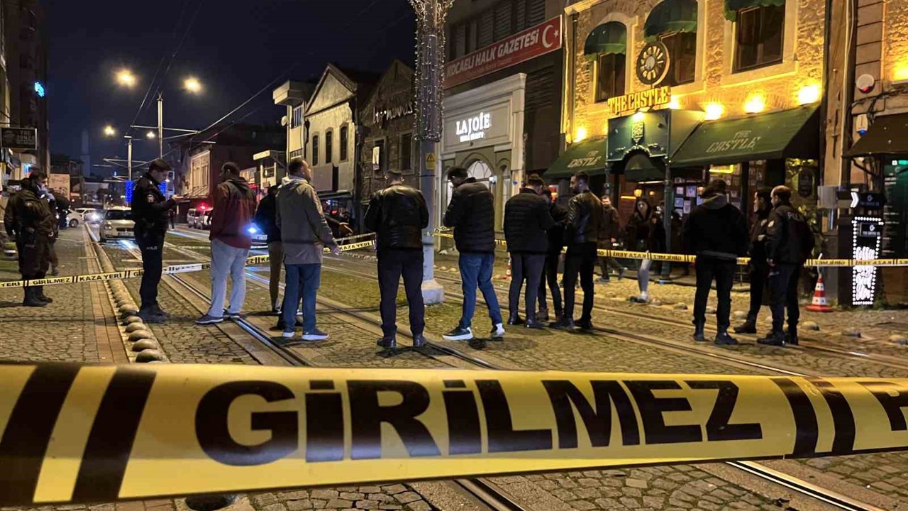 Eğlence mekanına silahlı saldırı: 2 ölü, 3 yaralı
