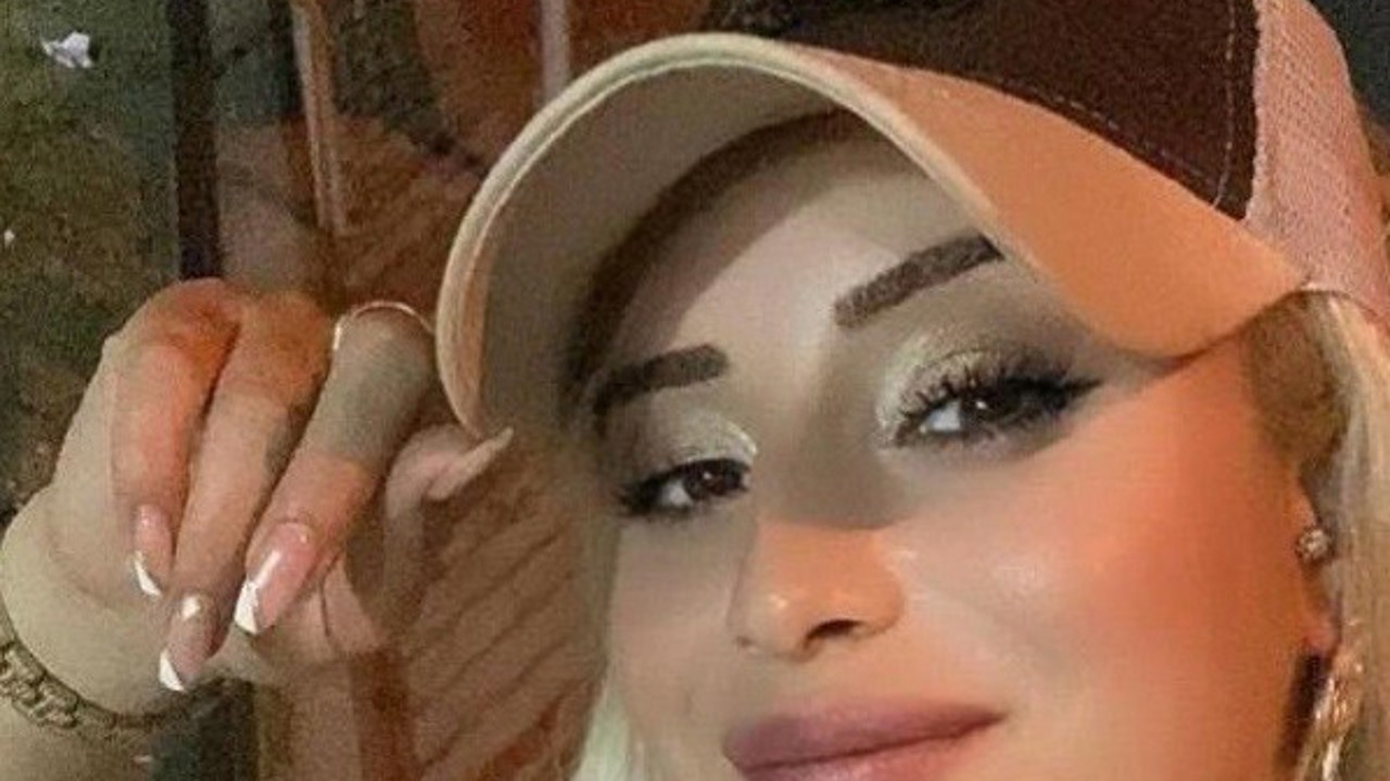 İzmir’de eski eşini öldüren kişi aynı silahla intihar etti
