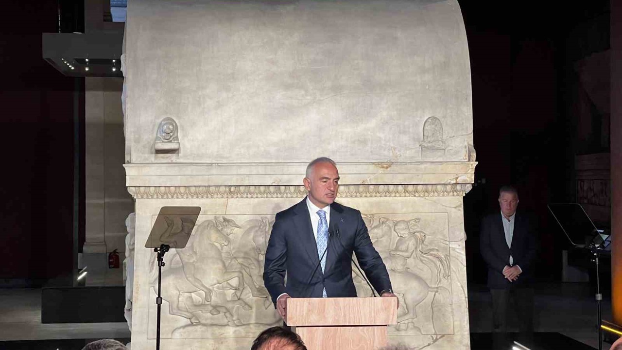 Bakan Ersoy:  "13 bin 451 kültür varlığını yeniden ülkemize kazandırdık"
