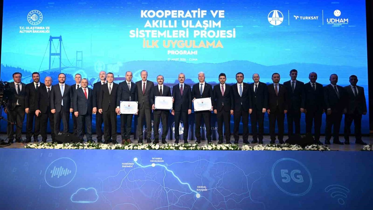 5G destekli akıllı yolda ilk test
