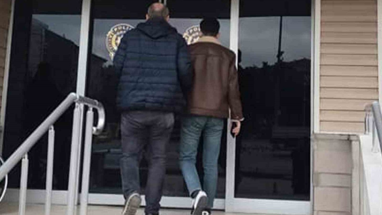 Kırıkkale’de bilişim yoluyla hırsızlıktan aranan hükümlü polis operasyonuyla yakalandı
