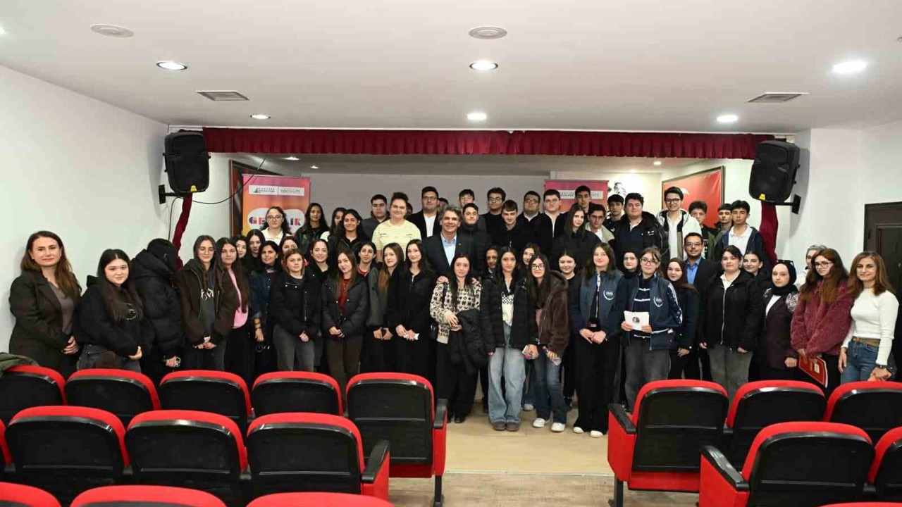 Gençler sordu, Başkan Kocaman yanıtladı
