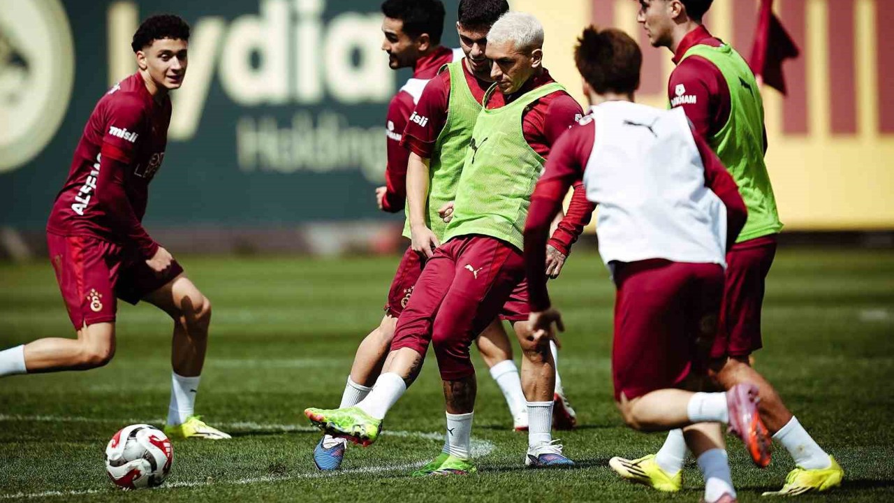 Galatasaray, Trabzonspor maçı hazırlıklarına devam etti
