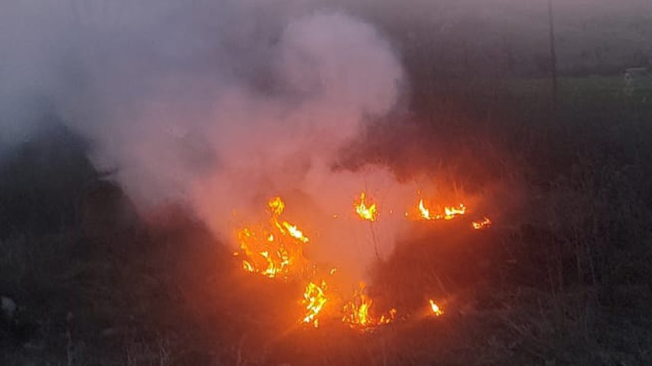Bolu’da otluk alanda çıkan yangın büyümeden söndürüldü
