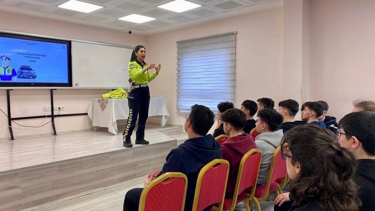 Bilecik’te öğrencilere trafik bilinci eğitimi
