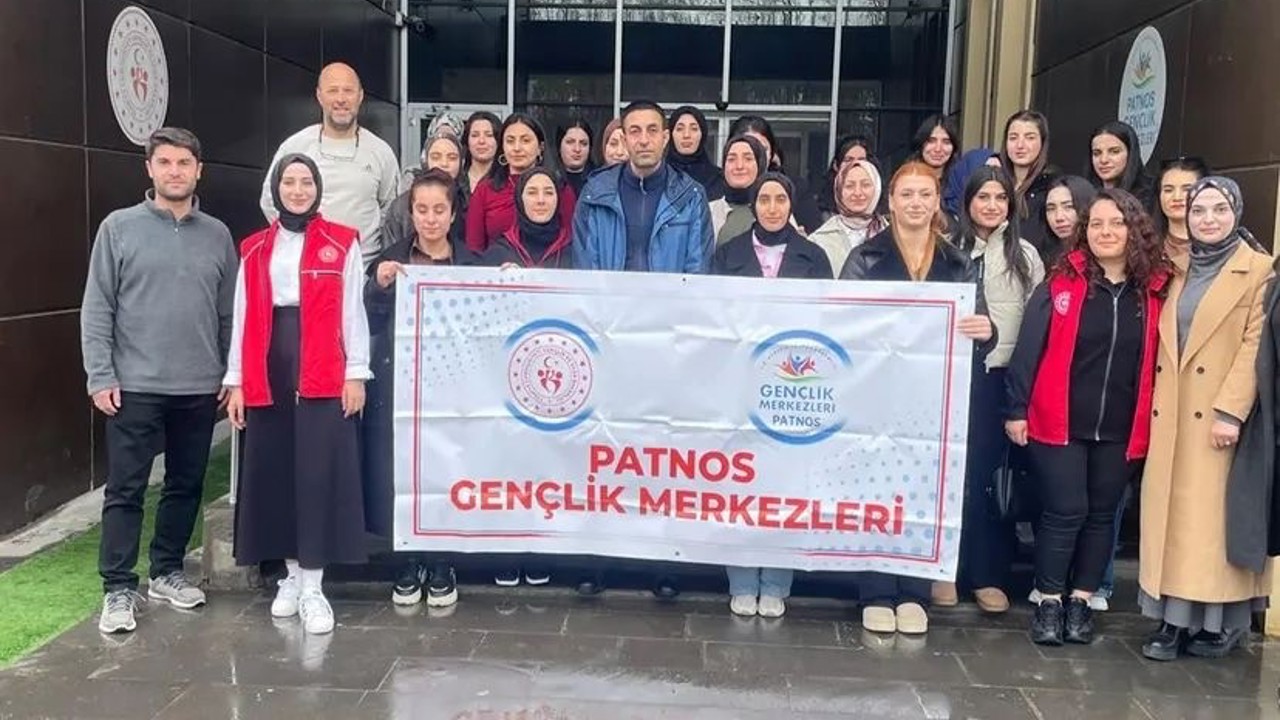 Patnos’ta öğrenciler Hasankeyf kampına gönderildi
