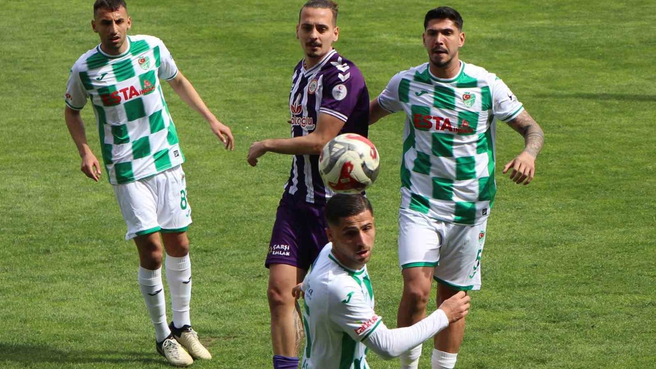 TFF 3. Lig: Amasyaspor FK: 1 - Karadeniz Ereğli Belediyespor: 2
