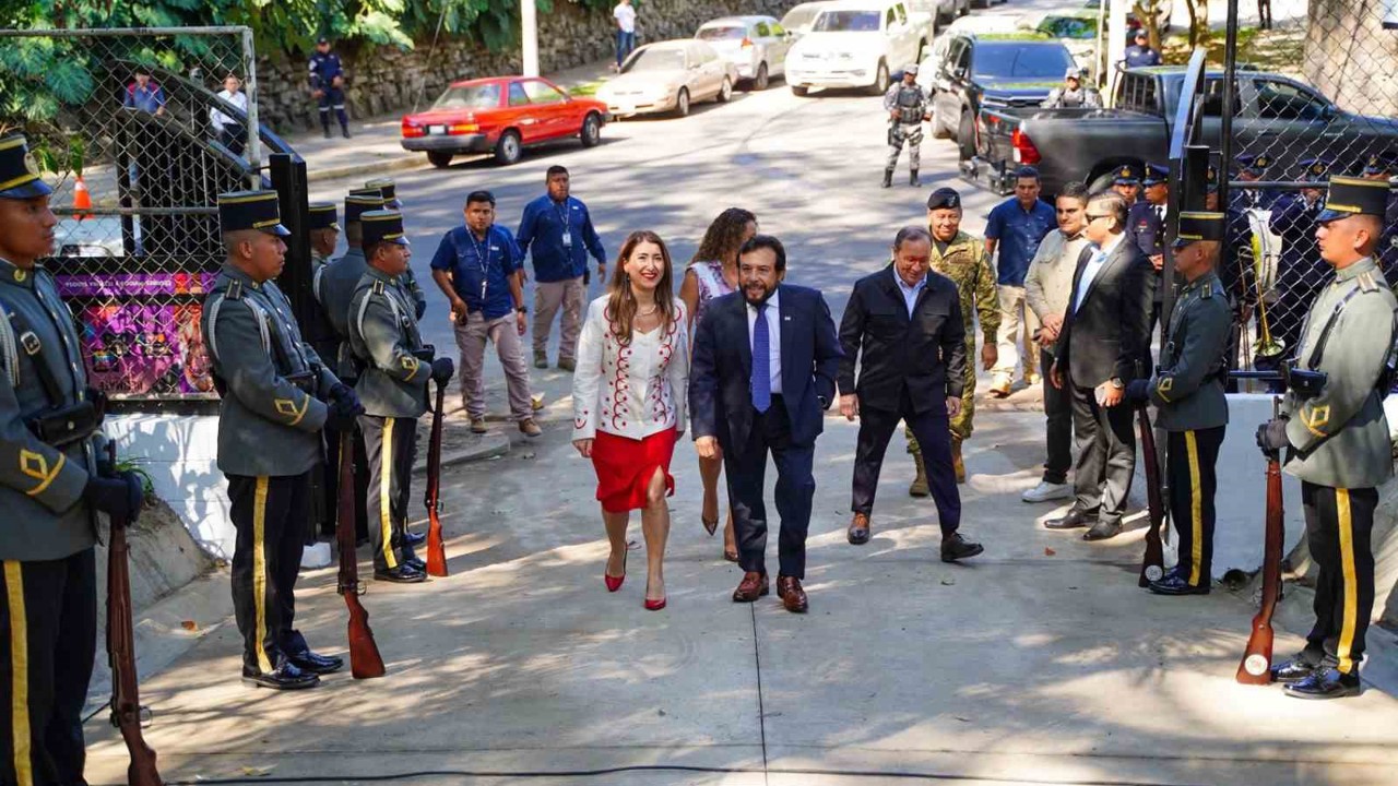 San Salvador’daki Türkiye Parkı kapılarını ziyaretçilere açtı
