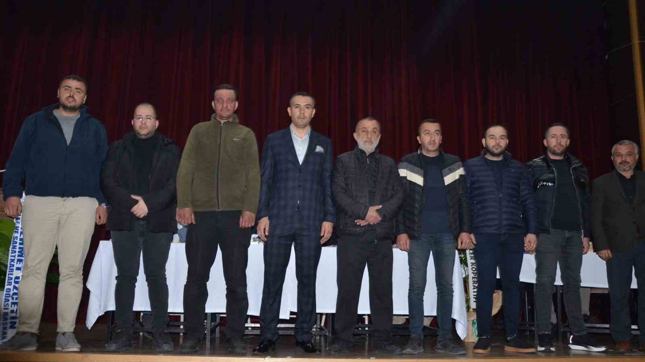 Kırkağaç Şoförler Odası’nda yeni başkan Talha Küçük
