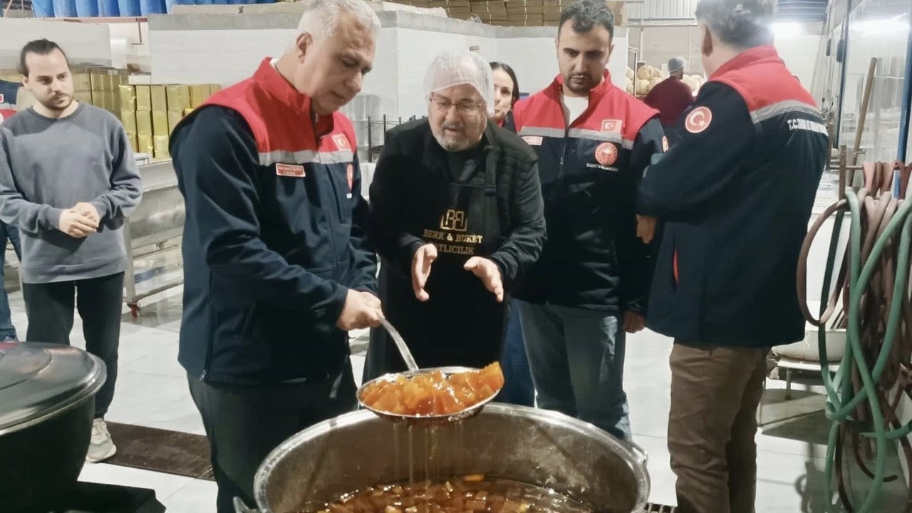 Hatay’da coğrafi işaretli kabak tatlısı üretimi yapan işetme denetlendi
