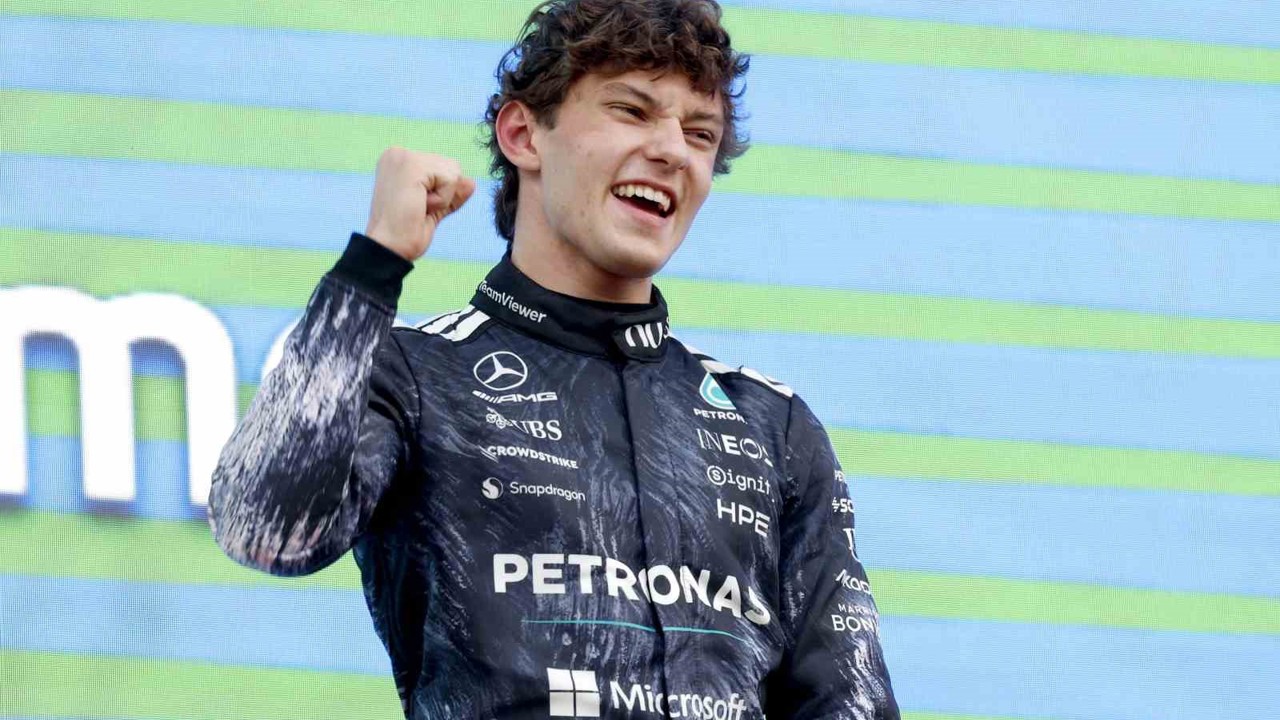 Formula 1’in Japonya Grand Prix’sinde kazanan Kimi Antonelli oldu
