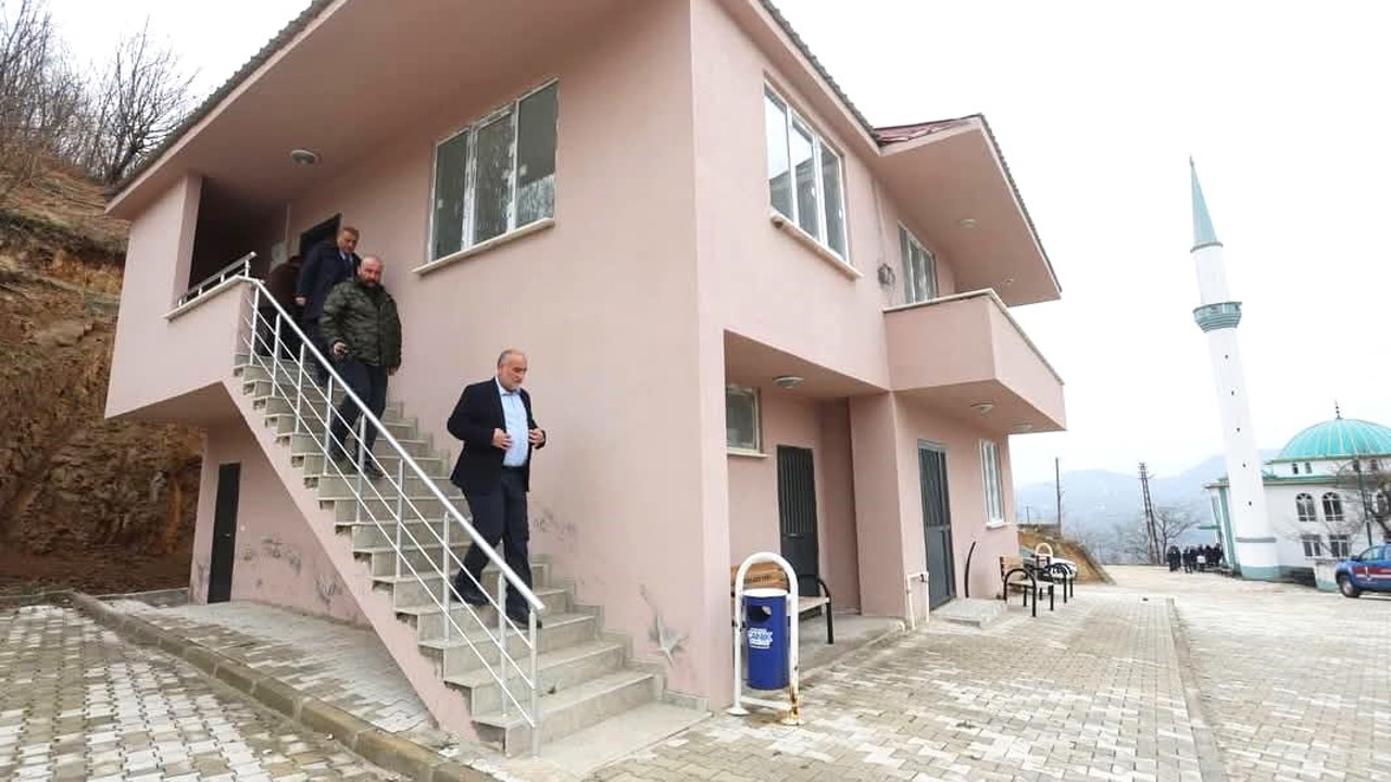 Başkan Sandıkçı: "Yeni sosyal alanları hizmete sunuyoruz"
