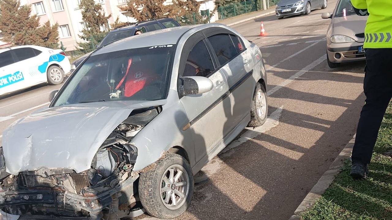 Samsun’da kazaya karışan ehliyetsiz ve alkollü sürücüye 225 bin lira ceza
