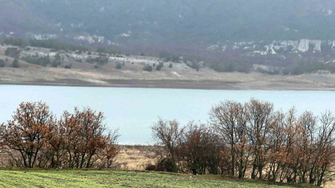Porsuk Barajı kış yağışlarıyla canlandı
