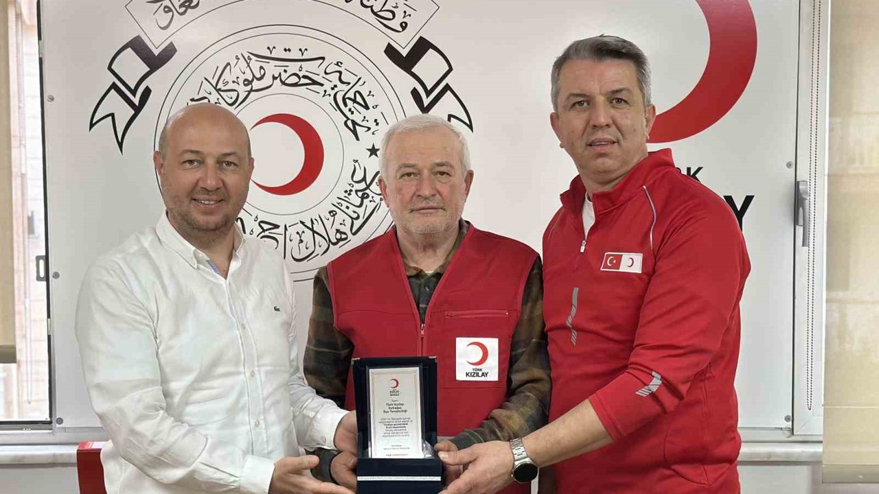 Kızılay Manisa’dan Ramazan başarısına ödül yağmuru
