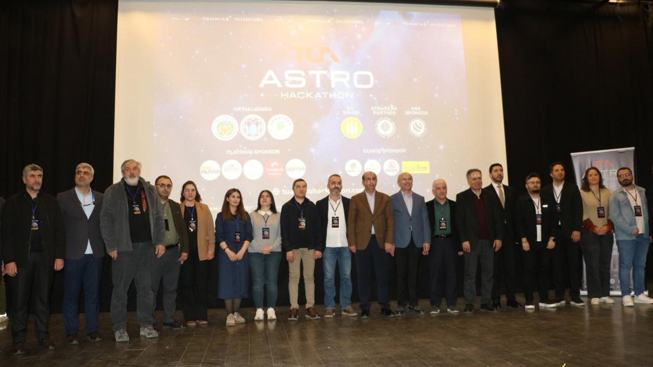 "TUA Astro Hackathon" maratonunun kazananları belli oldu
