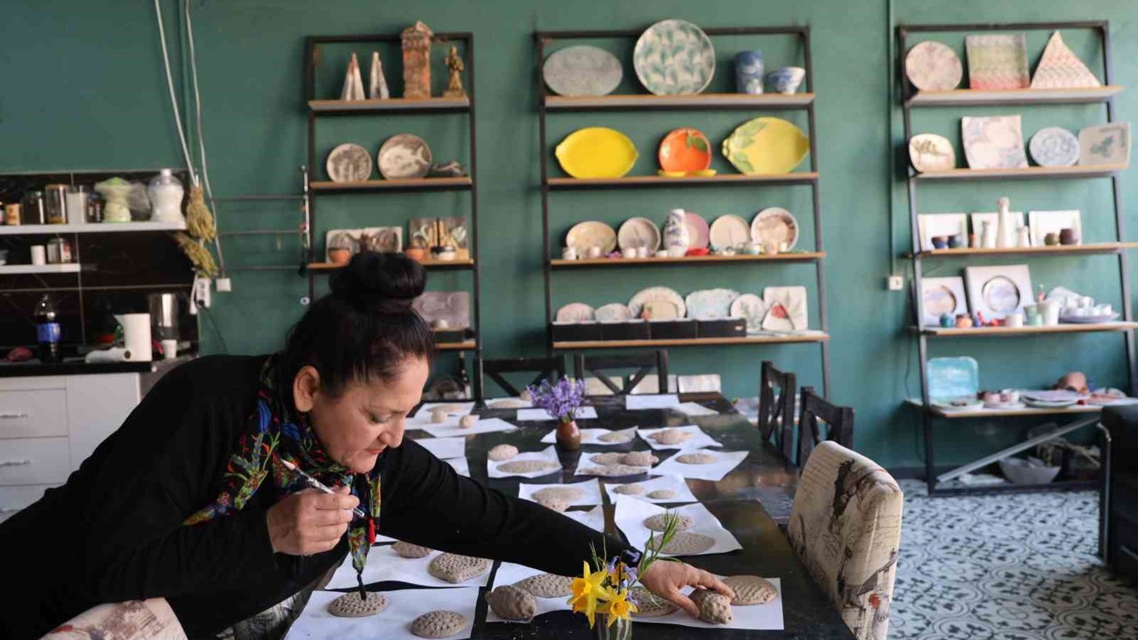 Tescilli Kozan portakalı yükümlülerin elinde sanata dönüştü
