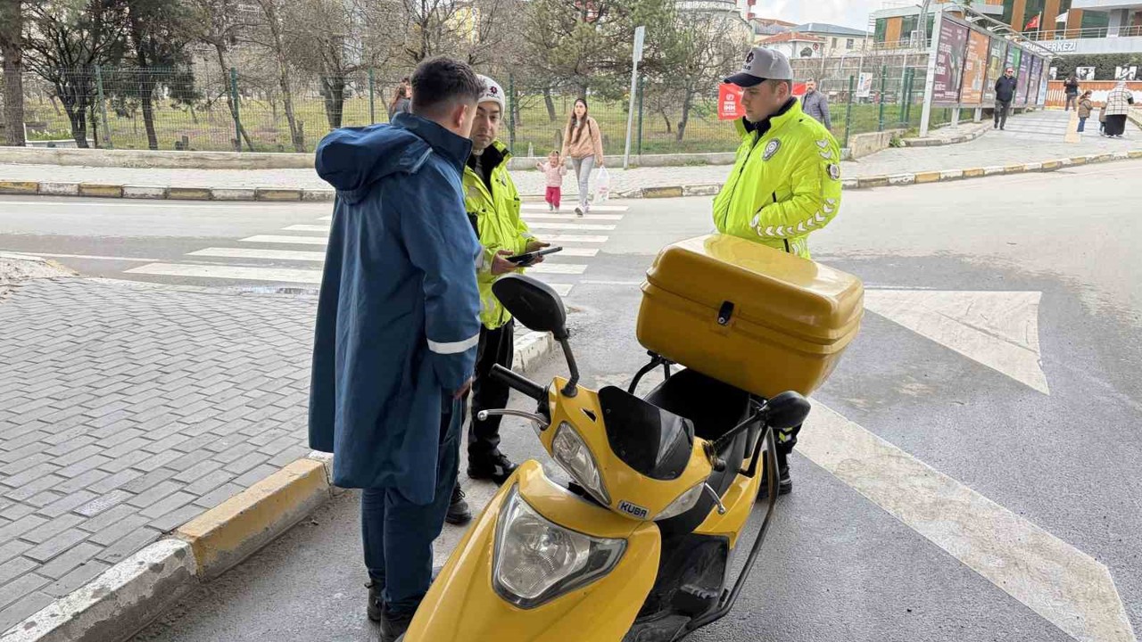 Denetimde ilginç savunma: "Kask kafama olmuyor"
