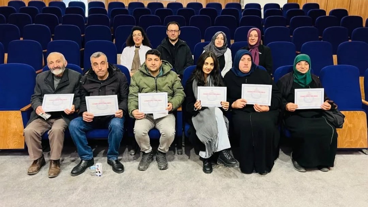 Diyabet okulu eğitimleri devam ediyor
