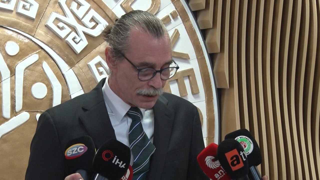 Etimesgut Belediyesi’ne operasyon: 4 gözaltı
