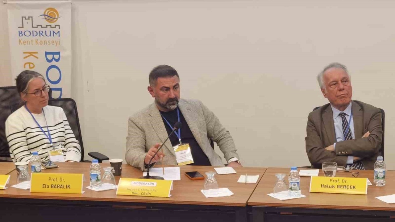 Bodrum’da ulaşım ve altyapı masaya yatırıldı: Uzmanlardan nüfus ve planlama uyarısı
