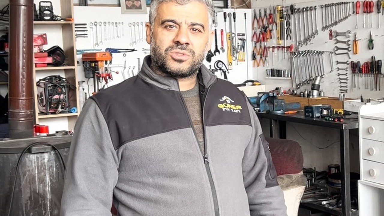 Tokat’ta kar duvarları yolu tünele çevirdi
