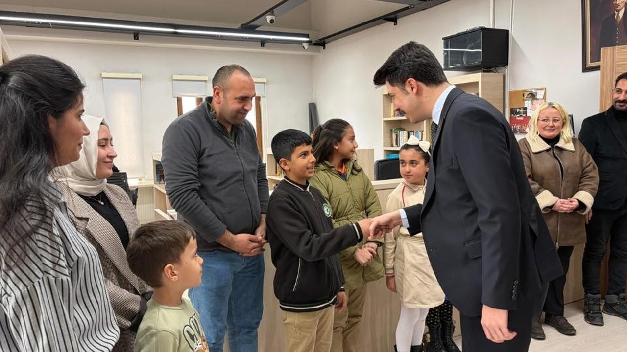 Digor’da Kütüphane Haftası coşkusu: En çok okuyan öğrenciler ödüllendirildi
