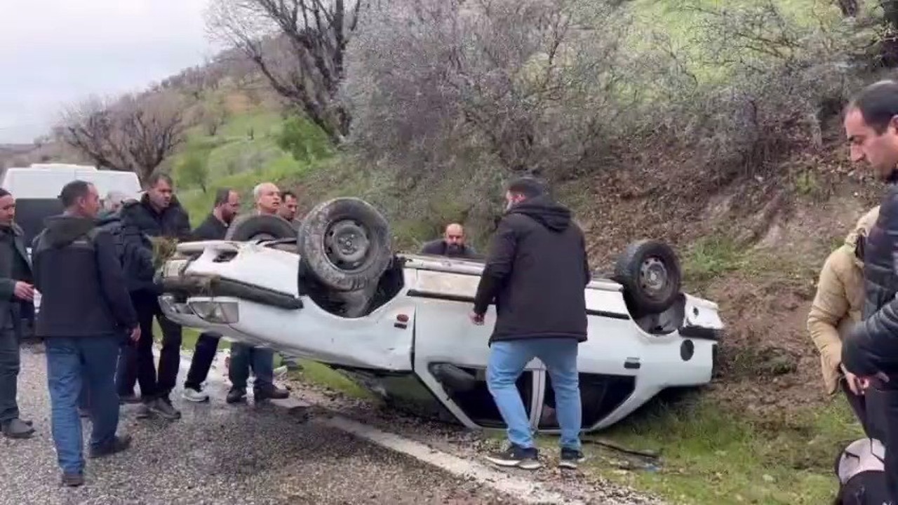 Kontrolden çıkan otomobil takla attı
