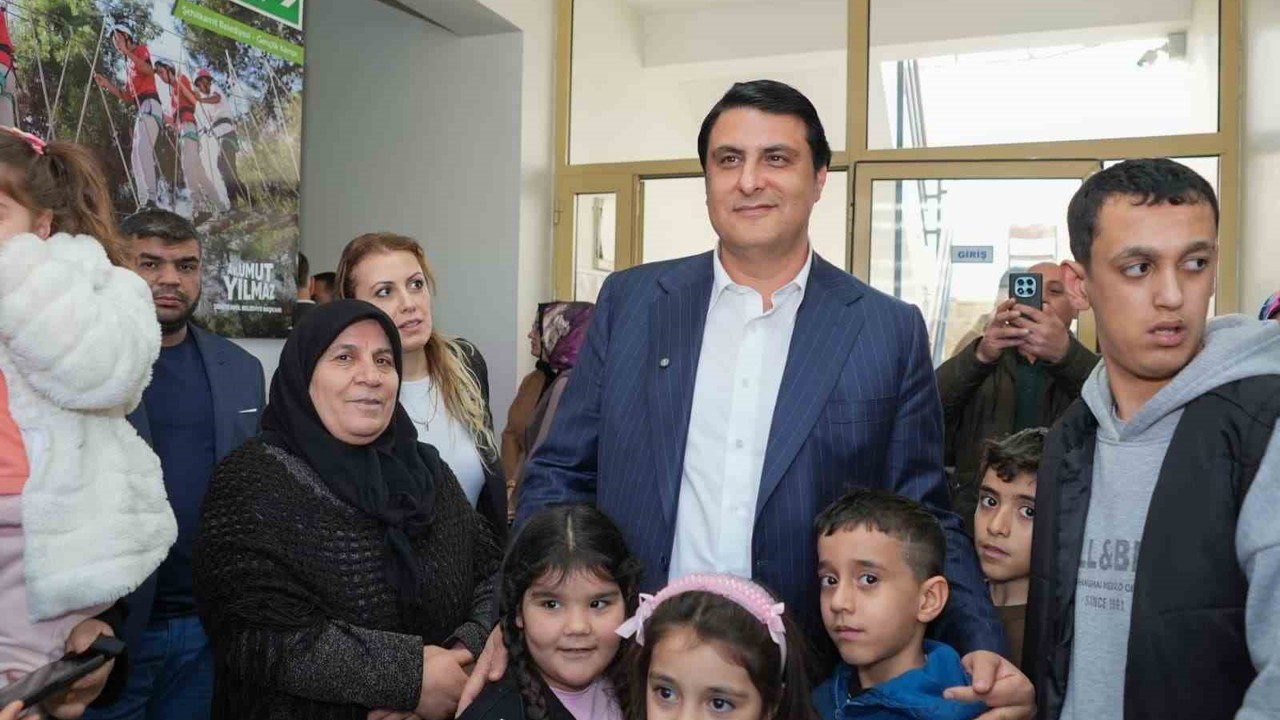 Yılmaz’dan kadın ve çocuklara anlamlı ziyaret
