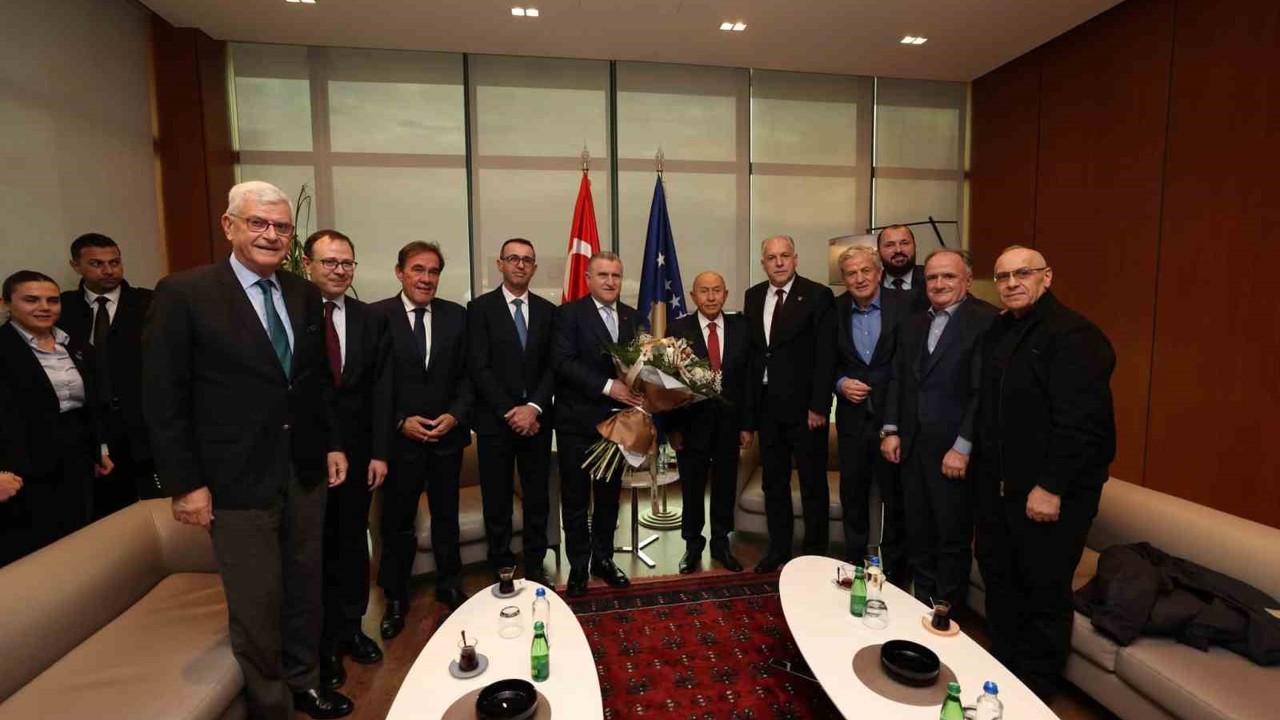 Gençlik ve Spor Bakanı Bak Kosova’da
