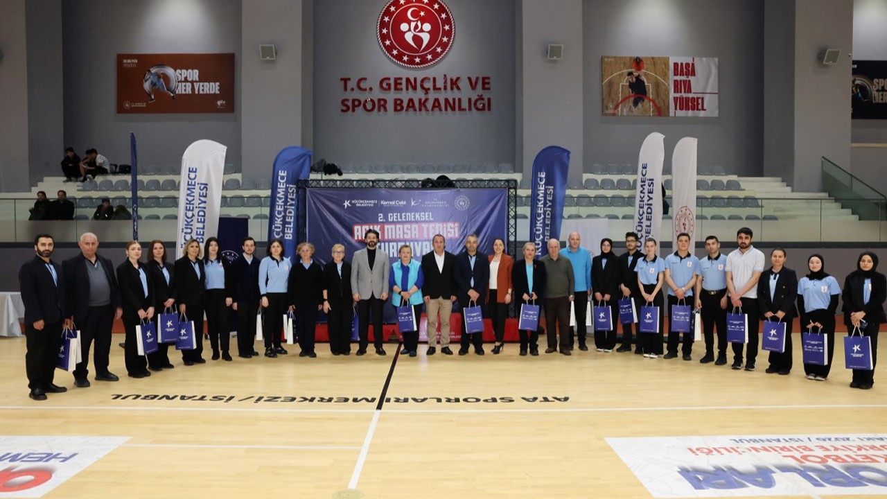 Küçükçekmece’de 2. Geleneksel Açık Masa Tenisi Turnuvası’nda 285 sporcu yarıştı
