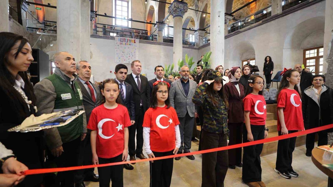 Kütüphane Haftası Niğde’de düzenlenen törenle başladı
