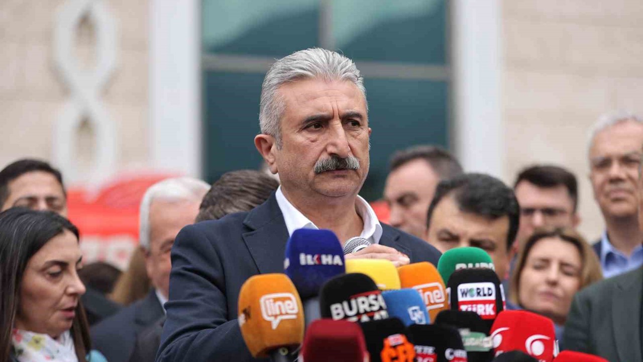 Bursa’da Bozbey’in gözaltına alınmasına CHP’den sert tepki "Halkın iradesi yok sayılamaz"
