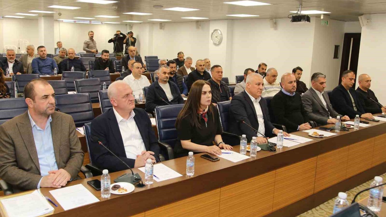 ALTSO Başkanı Erdem: "Kredi kullanılarak tatil yapılması sektöre katkı sağlayacak"
