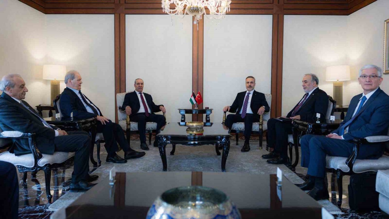 Dışişleri Bakanı Fidan, Filistin Devlet Başkan Yardımcısı Şeyh ile görüştü
