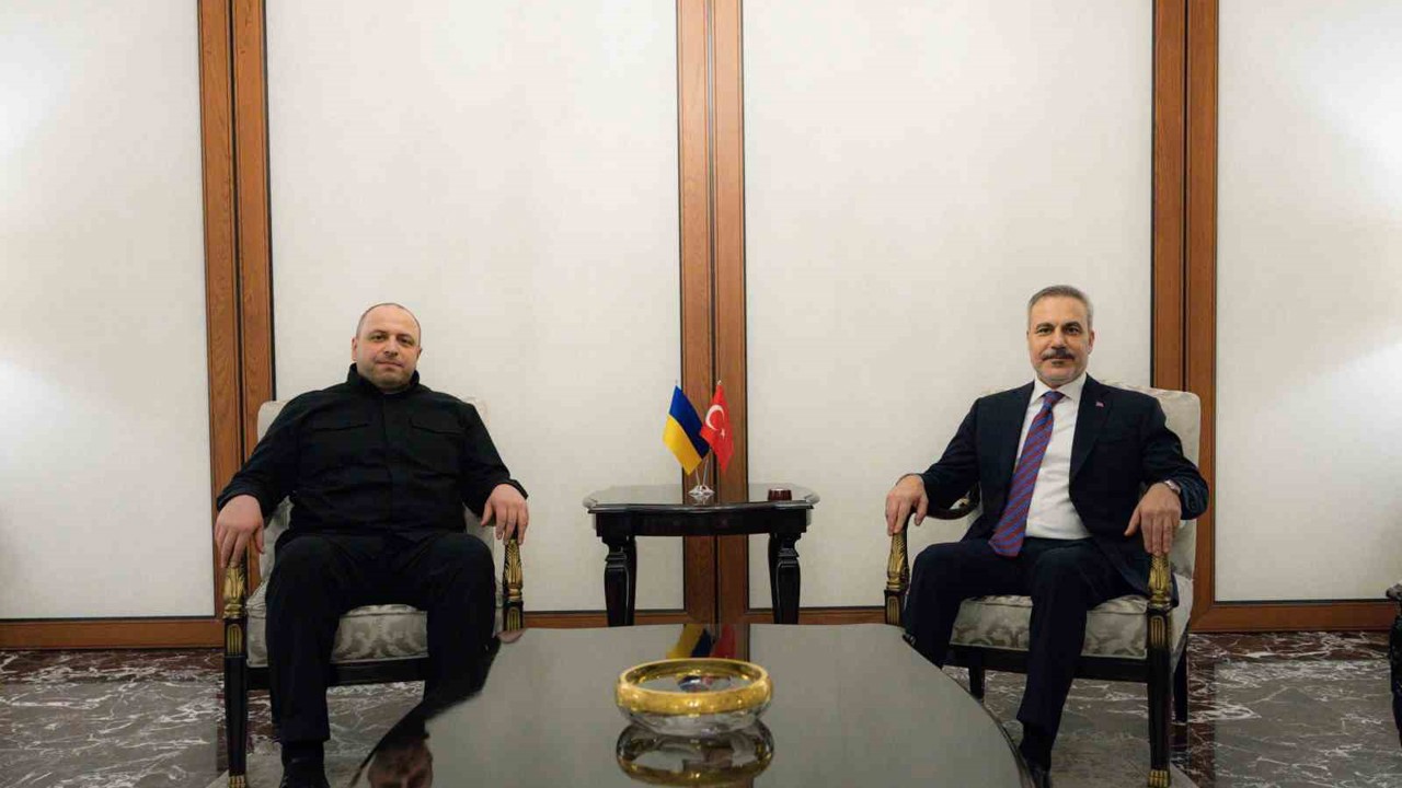 Dışişleri Bakanı Hakan Fidan, Ukrayna Milli Güvenlik ve Savunma Konseyi Sekreteri Rüstem Umerov ile Ankara’da bir araya geldi.
