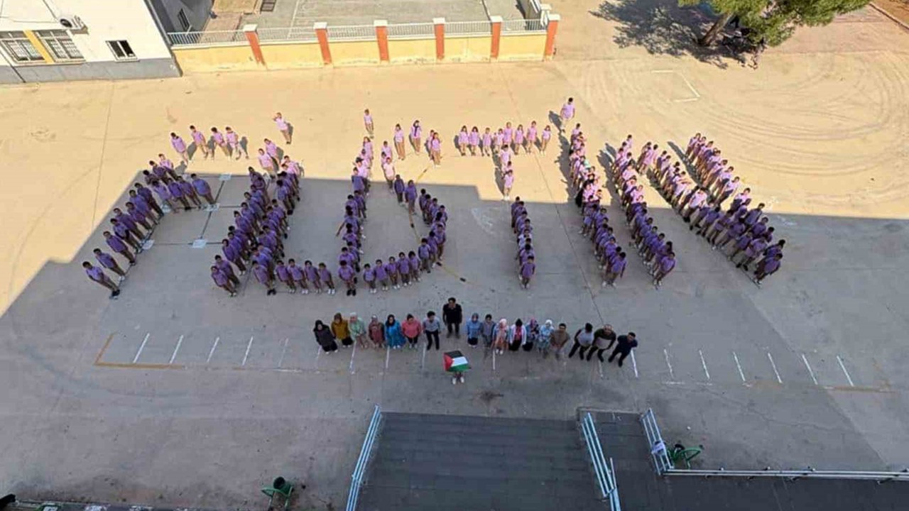 Arabanlı öğrencilerden Gazze’ye destek etkinlikleri
