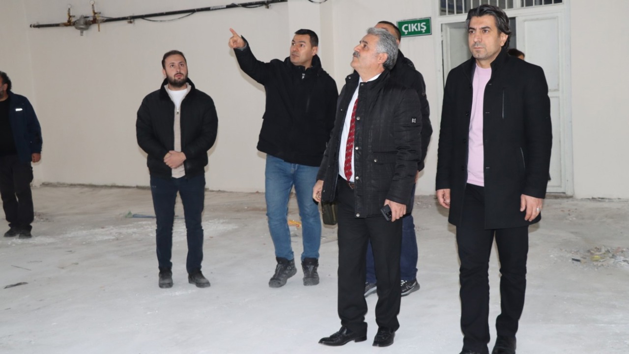 Yeşiltepe Spor Kompleksi Güçleniyor: İl Müdürü Kayhan Tesislerde İncelemelerde Bulundu