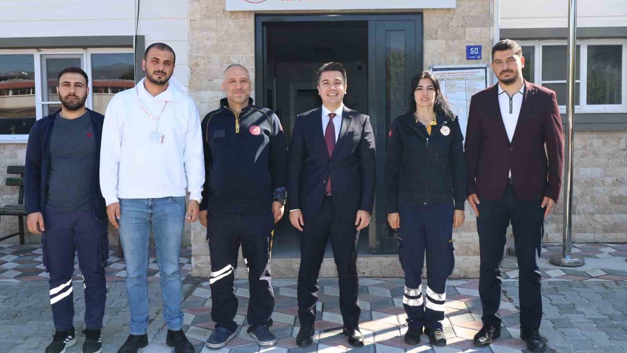 Kaymakam Gündoğdu sağlık personeli ile bir araya geldi
