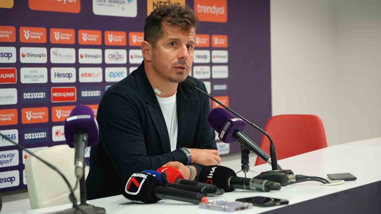 Emre Belözoğlu: "Antalyaspor her zaman kalbimde özel bir yerde olacak"
