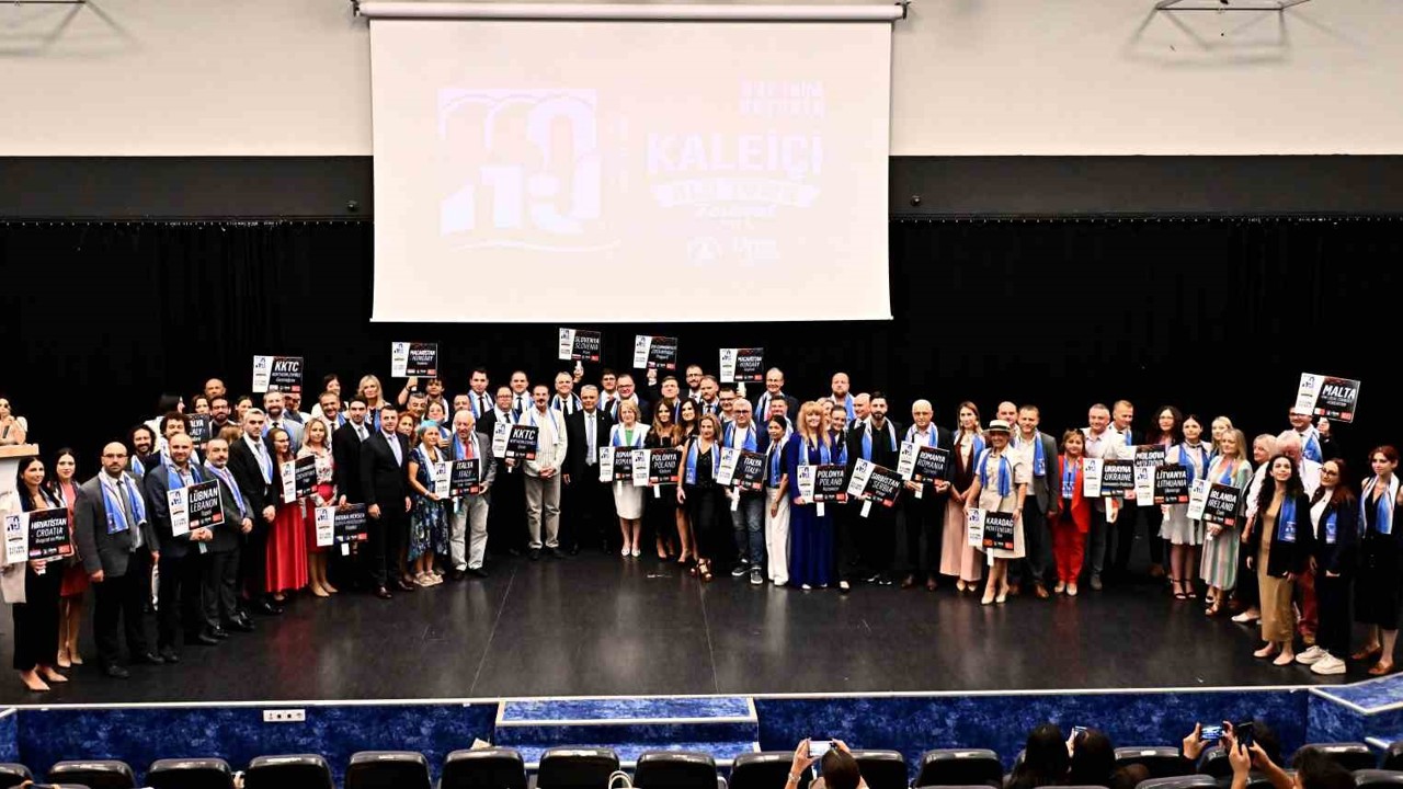 Kaleiçi Old Town Festivali gala yemeğiyle başladı
