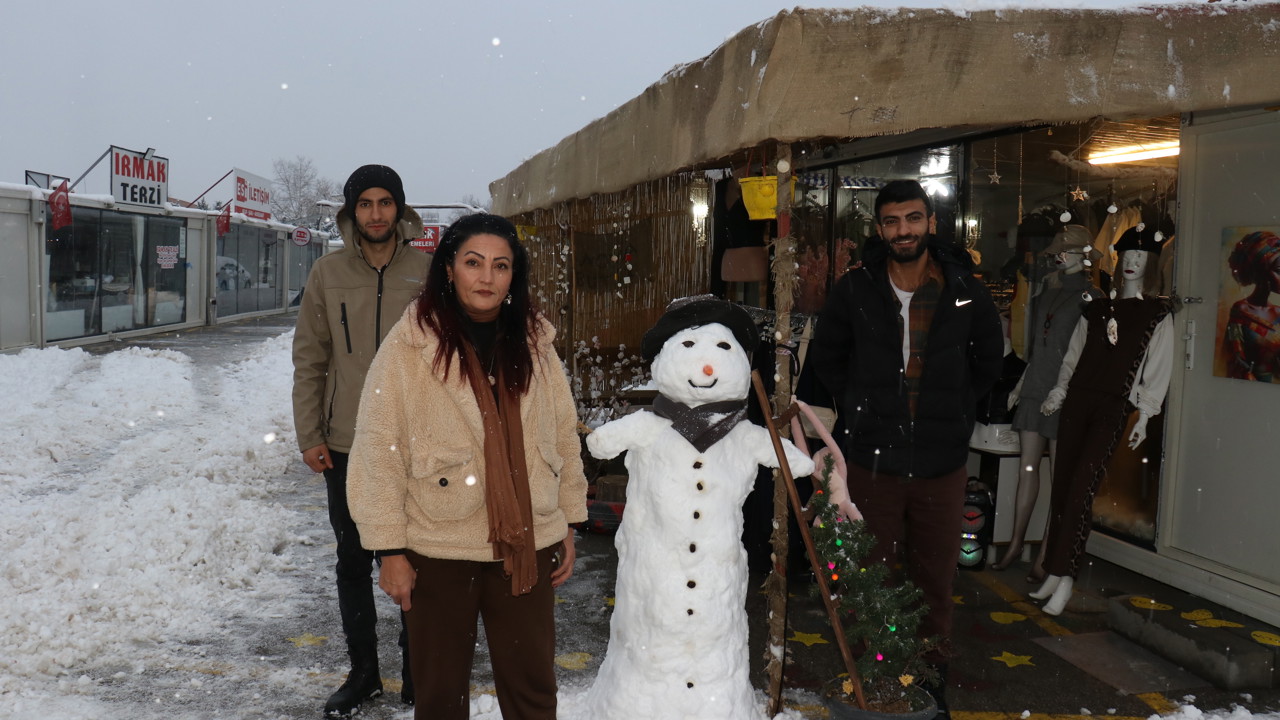 Malatyalılar Kar Yağışını Eğlenceye Çevirdi
