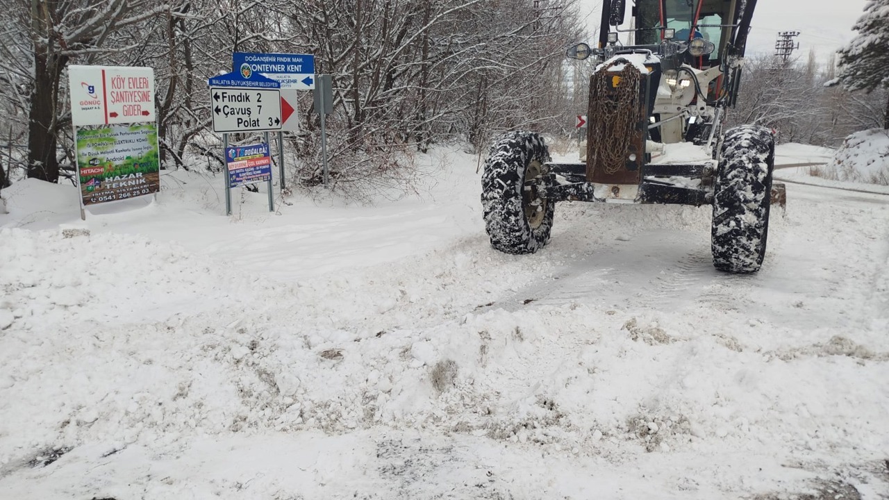 Darende’de Taşımalı Eğitime Bir Gün Ara Verildi
