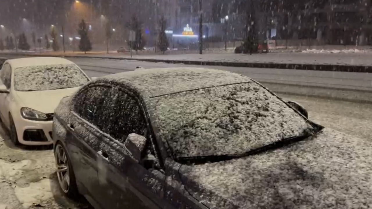 Malatya’da Kar Yağışı Etkisini Artırdı, Ekipler Teyakkuzda