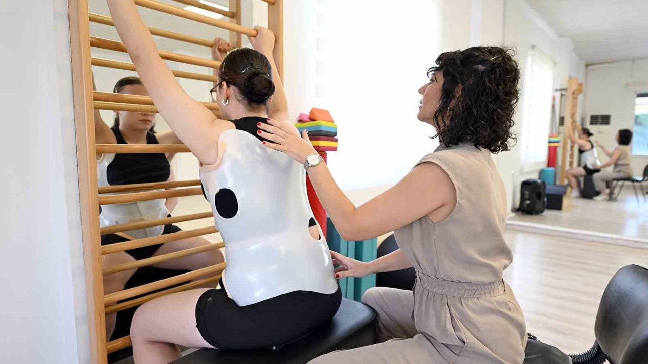 Mersin’de kadınlara ve gençlere ücretsiz omurga sağlığı desteği
