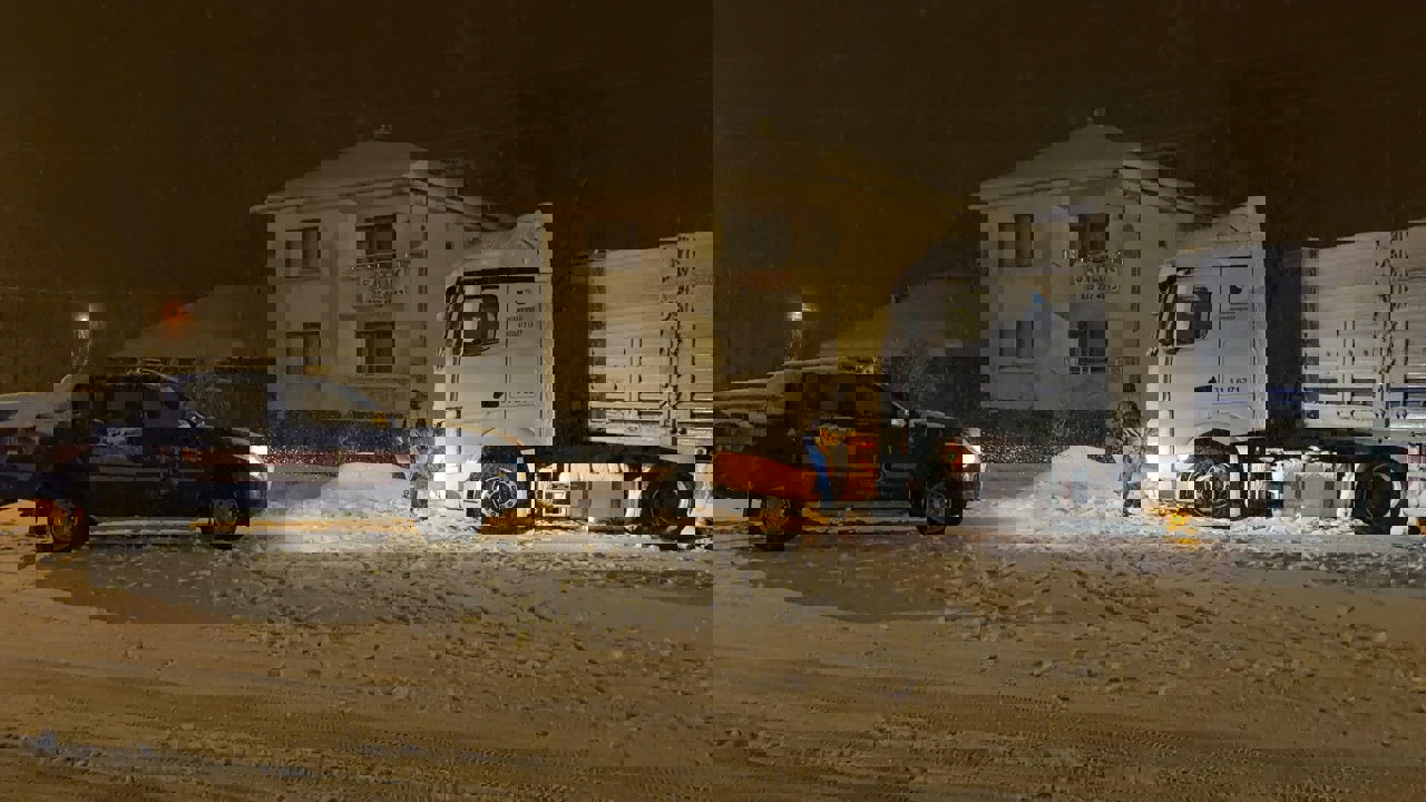 Malatya–Adıyaman Karayolu’nda Yoğun Kar Yağışı