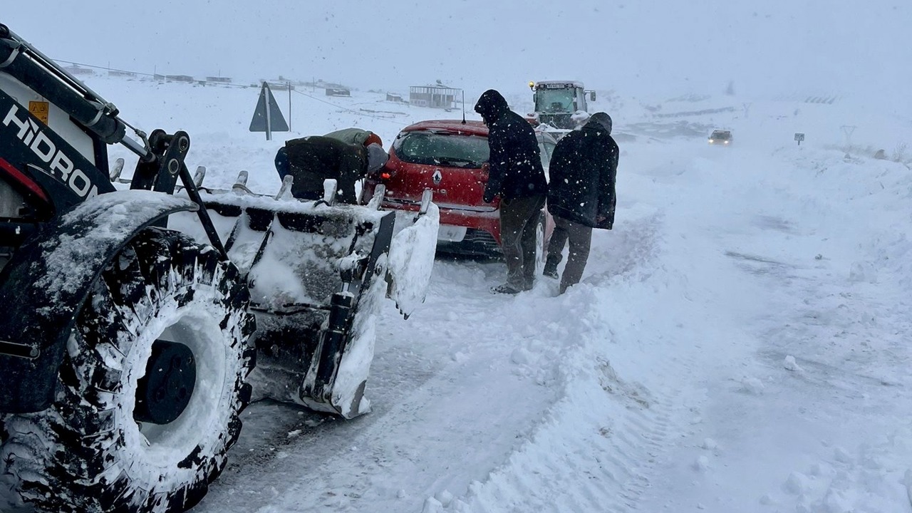 Darende’de Tipi Nedeniyle Açılan Yollar Yeniden Kapandı