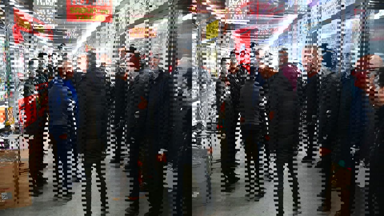 Başkan Karademir: “Esnaf Siftahsız Dükkân Kapatıyor, Bu Yük Taşınamaz”