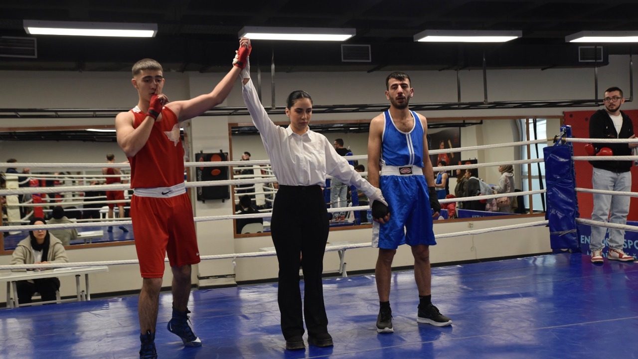 Büyük Erkekler Ve Kadınlar Boks İl Seçmeleri Tamamlandı